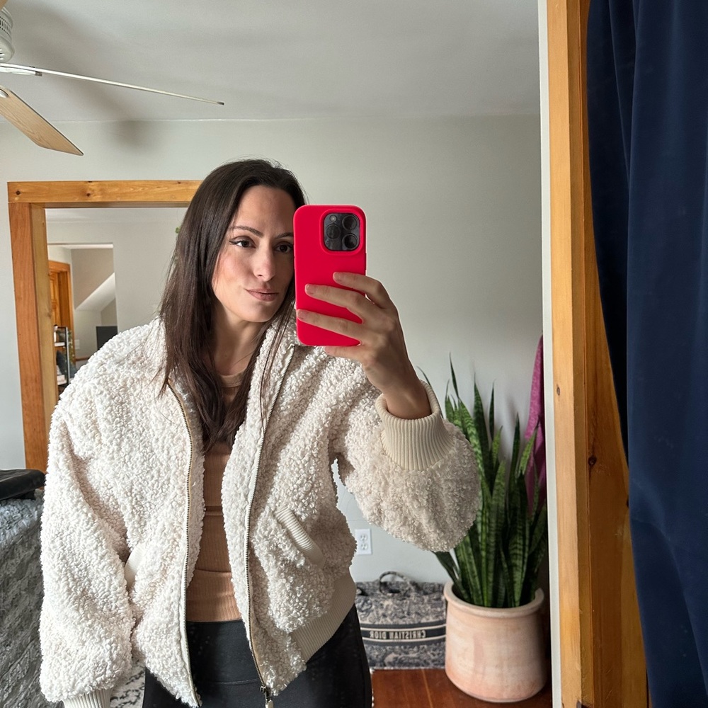 NWOT sherpa bomber jacket. - Picture 3 of 9